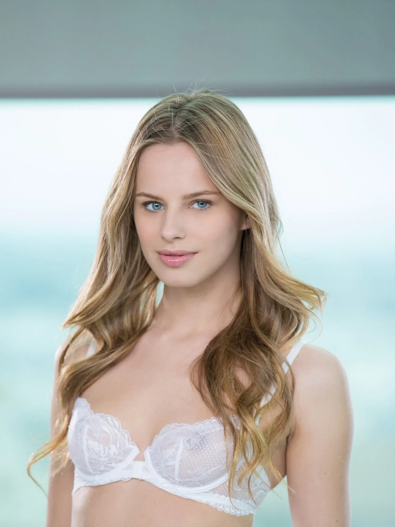 Jillian Janson foto nuda 7
